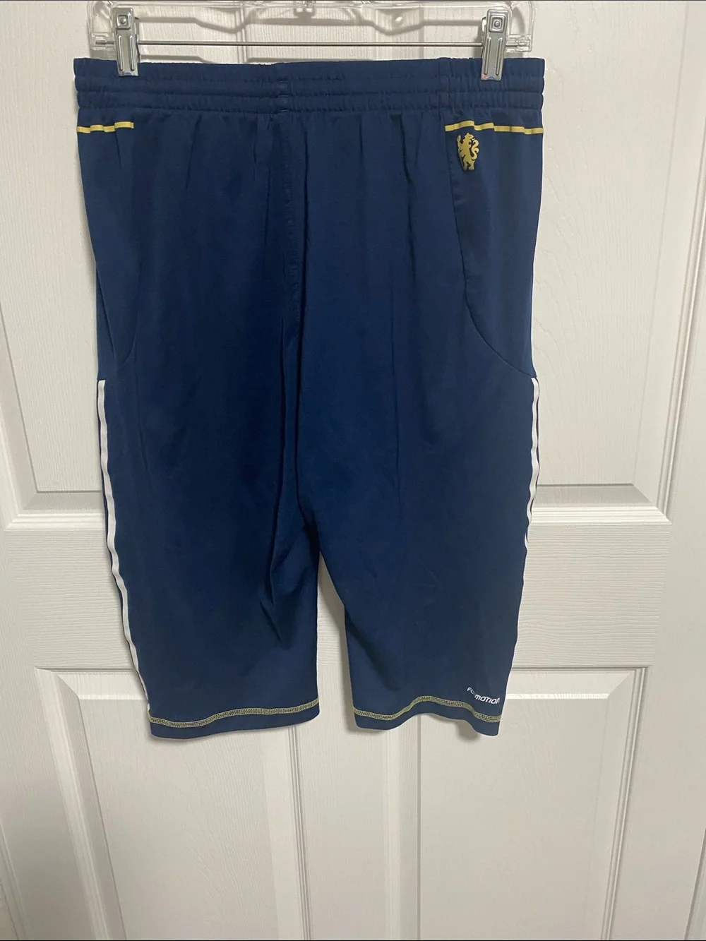 Vintage adidas Chelsea FC Navy Mens 3/4 Soccer pants with Gold Trim
